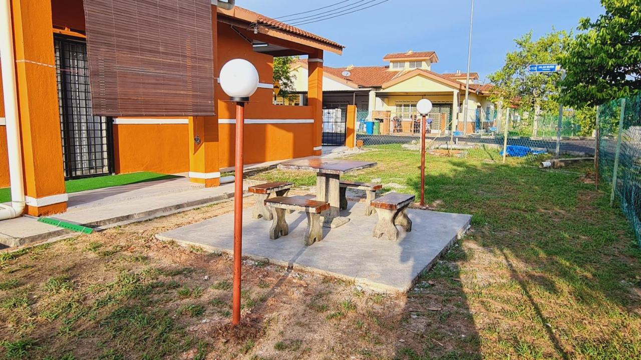 Anjung Klia House 72 With Neflix Villa Banting  Buitenkant foto